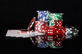 paaddy မိုဘိုင်းအက်ပ် Android iOS ဖုန်းတွင် Sportsbook Live Casino ကစားနေပုံ